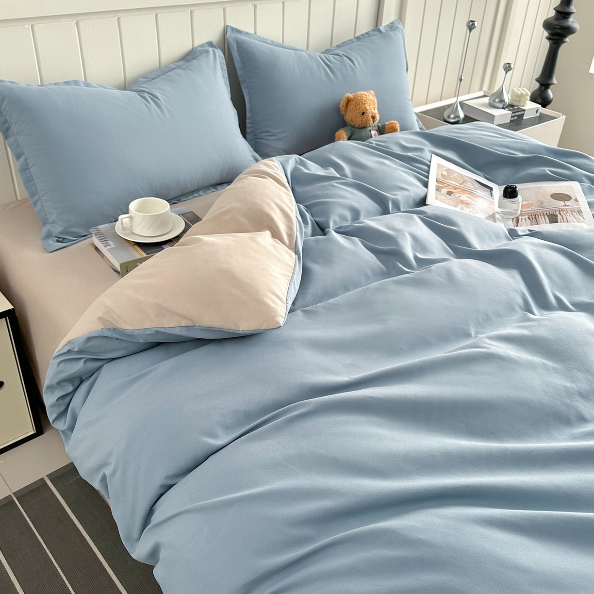 91家纺网 家纺一手货源 找家纺 佑泽家纺 2026年纯色双拼水洗棉四件套单被套 天空蓝+卡其