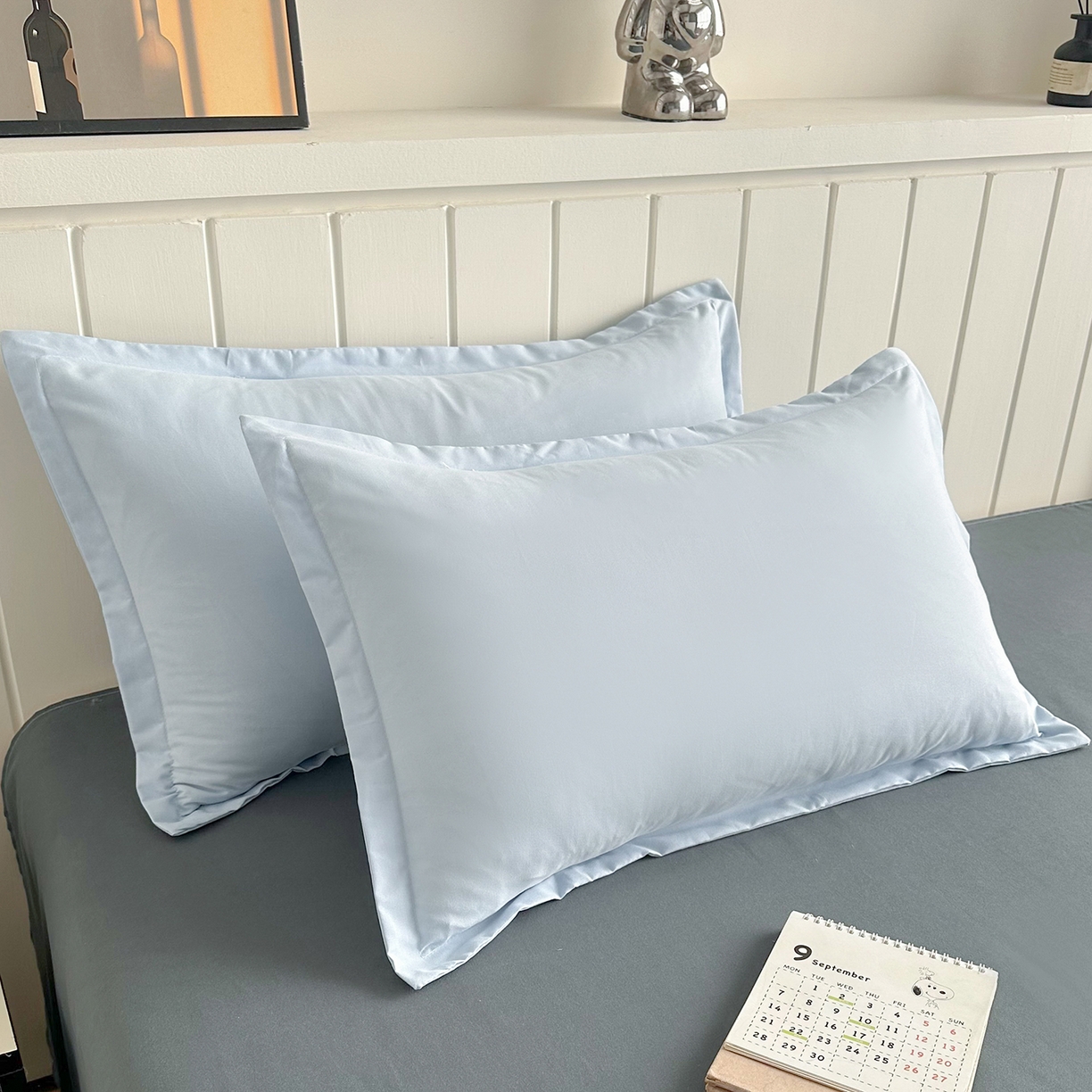 91家纺网 家纺一手货源 找家纺 佑泽家纺 2026年纯色双拼水洗棉四件套单被套 天空蓝+月光灰