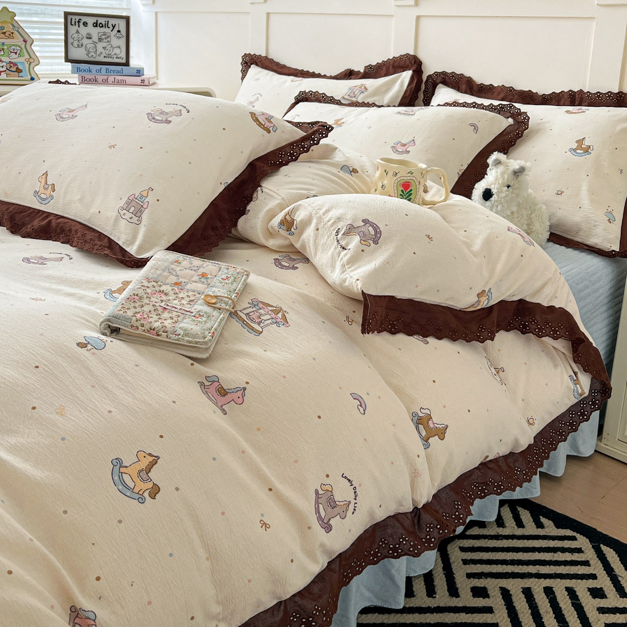 91家纺网 家纺一手货源 找家纺 富米莱（原臻工厂） 2026新款高克重爆款法式全棉纯棉花边四季款加厚色织提花床盖床裙四件套 提花-童梦园