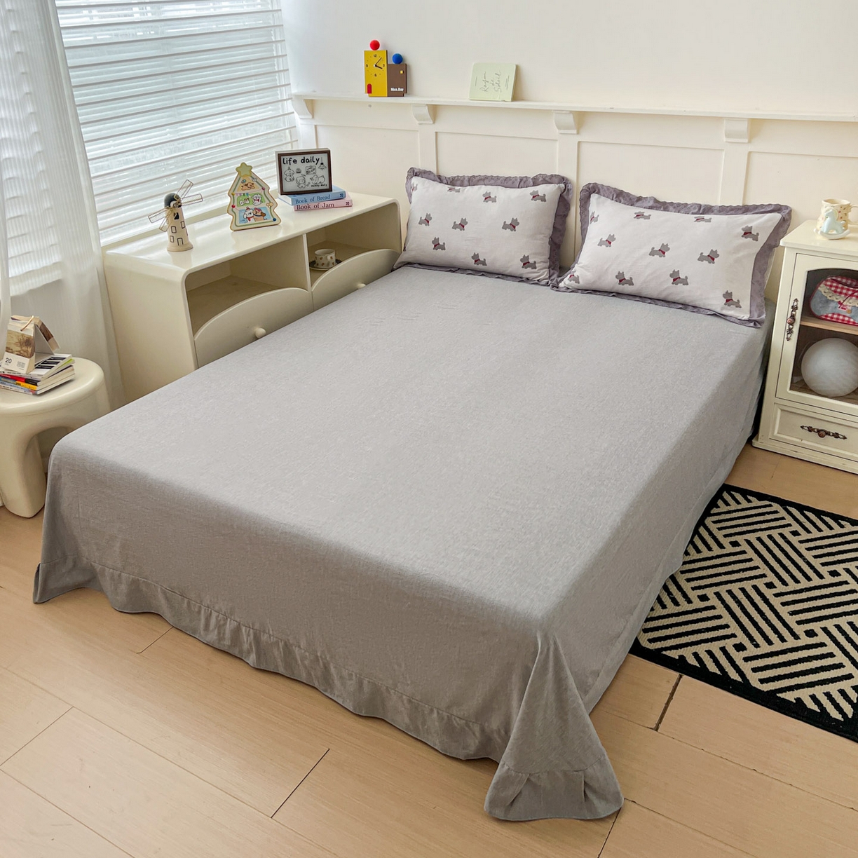 91家纺网 家纺一手货源 找家纺 富米莱（原臻工厂） 2026新款高克重爆款法式全棉纯棉花边四季款加厚色织提花床盖床裙四件套 提花-汪星人