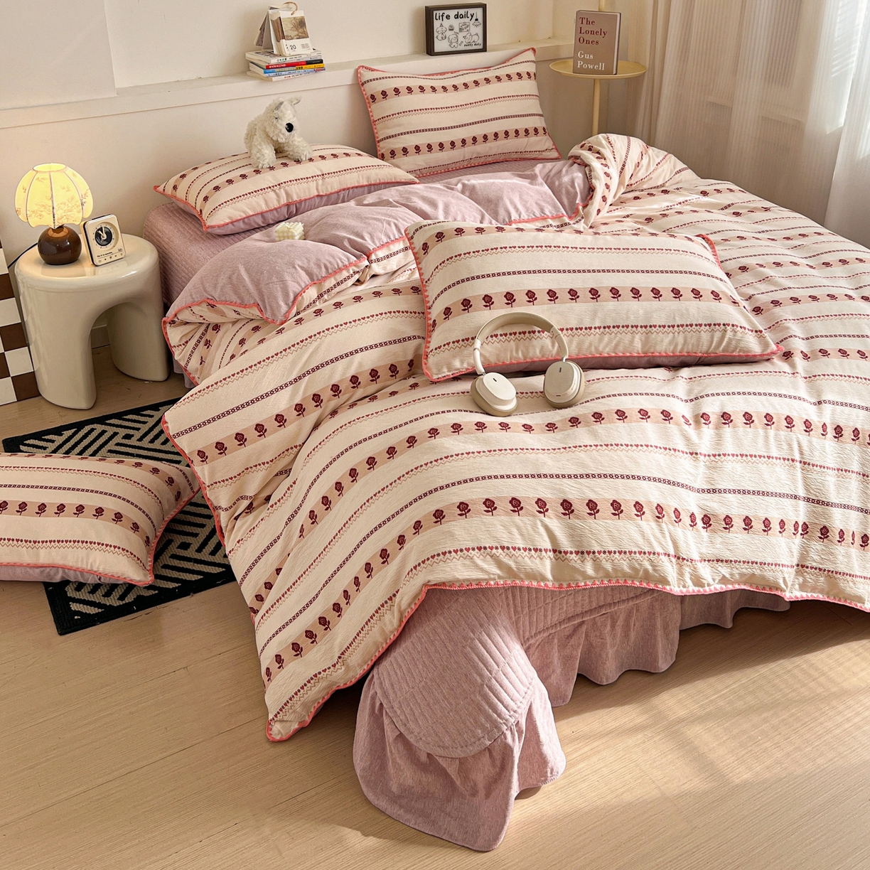 91家纺网 家纺一手货源 找家纺 （总）富米莱（原臻工厂） 2026春夏新款色织提花贝壳边床盖床裙四件套