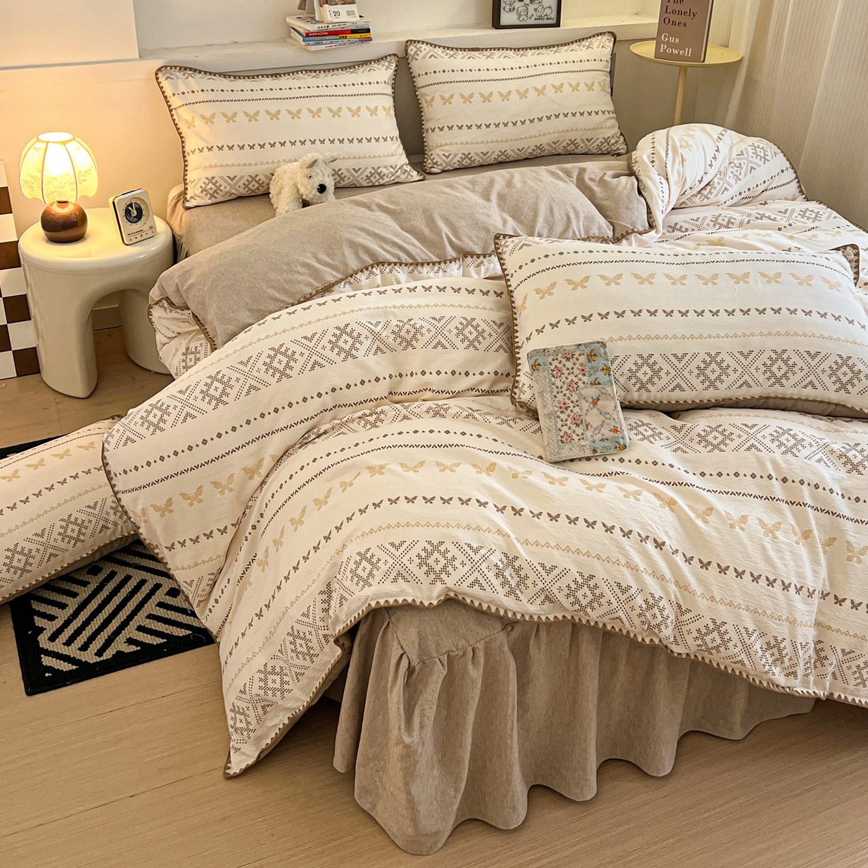 91家纺网 家纺一手货源 找家纺 （总）富米莱（原臻工厂） 2026春夏新款色织提花贝壳边床盖床裙四件套