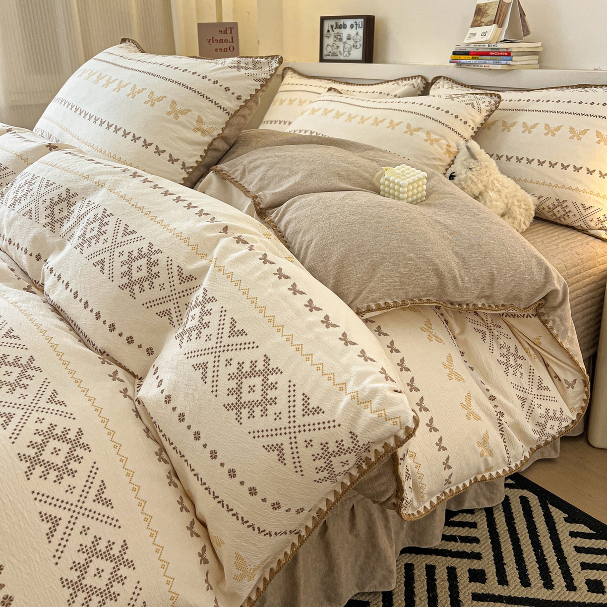 91家纺网 家纺一手货源 找家纺 富米莱（原臻工厂） 2026春夏新款色织提花贝壳边床盖床裙四件套 贝壳边-森屿