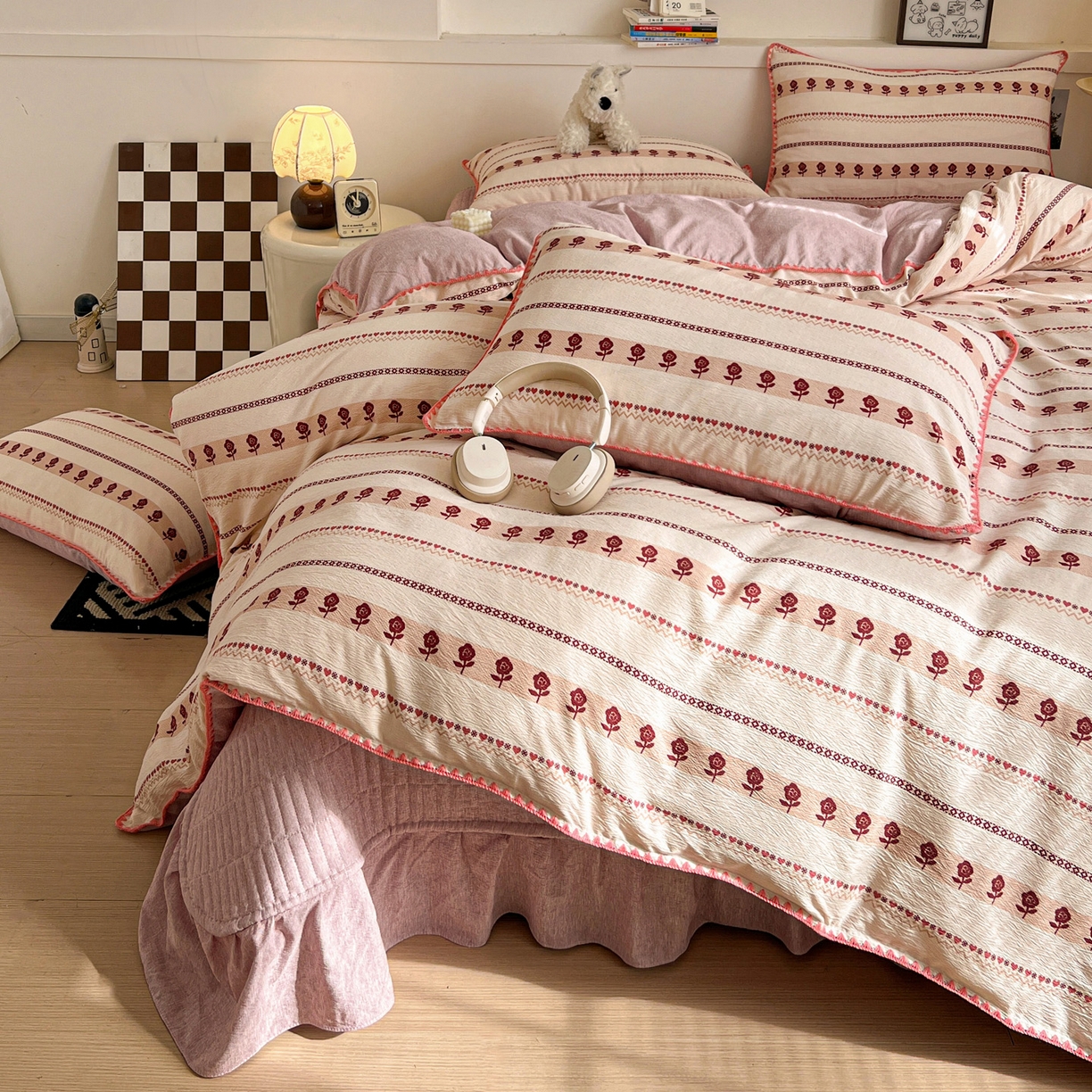 91家纺网 家纺一手货源 找家纺 富米莱（原臻工厂） 2026春夏新款色织提花贝壳边床盖床裙四件套 贝壳边-复古玫瑰