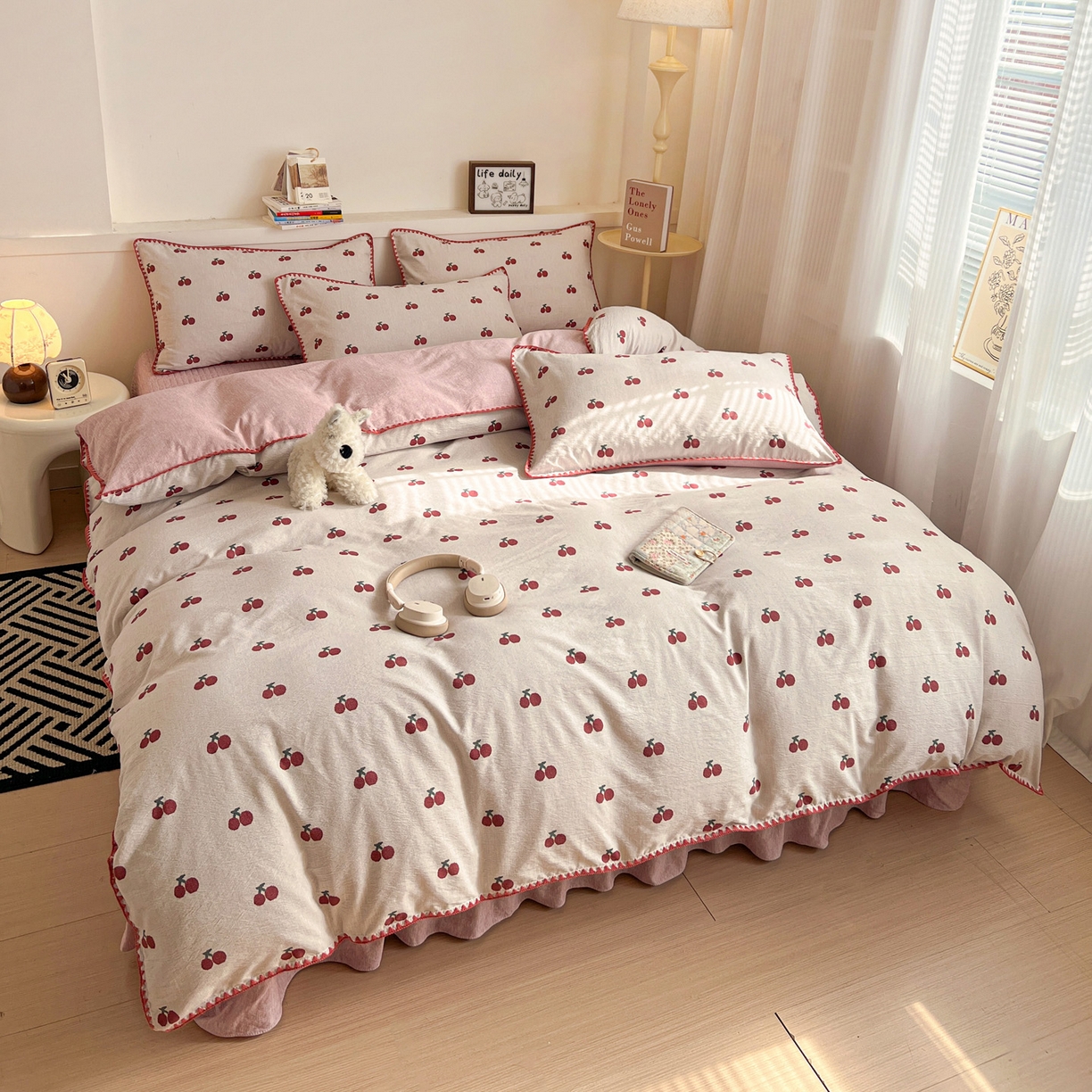 91家纺网 家纺一手货源 找家纺 富米莱（原臻工厂） 2026春夏新款色织提花贝壳边床盖床裙四件套 贝壳边-红樱桃