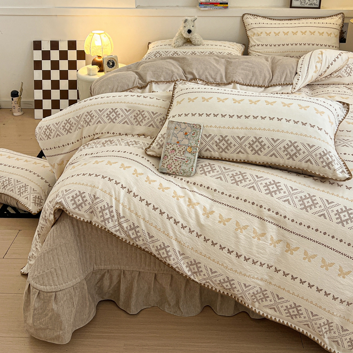 91家纺网 家纺一手货源 找家纺 富米莱（原臻工厂） 2026春夏新款色织提花贝壳边床盖床裙四件套 贝壳边-森屿