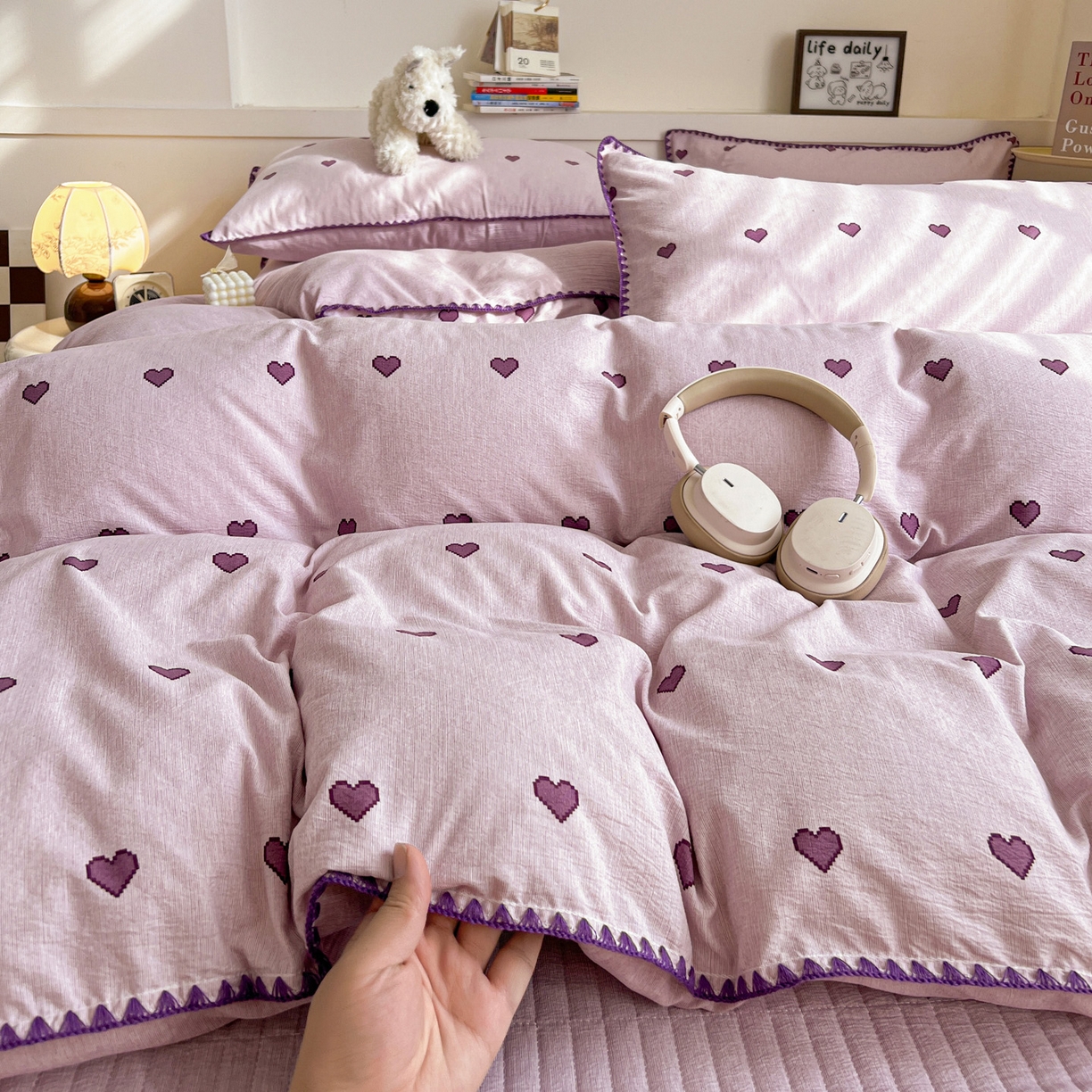 91家纺网 家纺一手货源 找家纺 富米莱（原臻工厂） 2026春夏新款色织提花贝壳边床盖床裙四件套 贝壳边-紫爱心