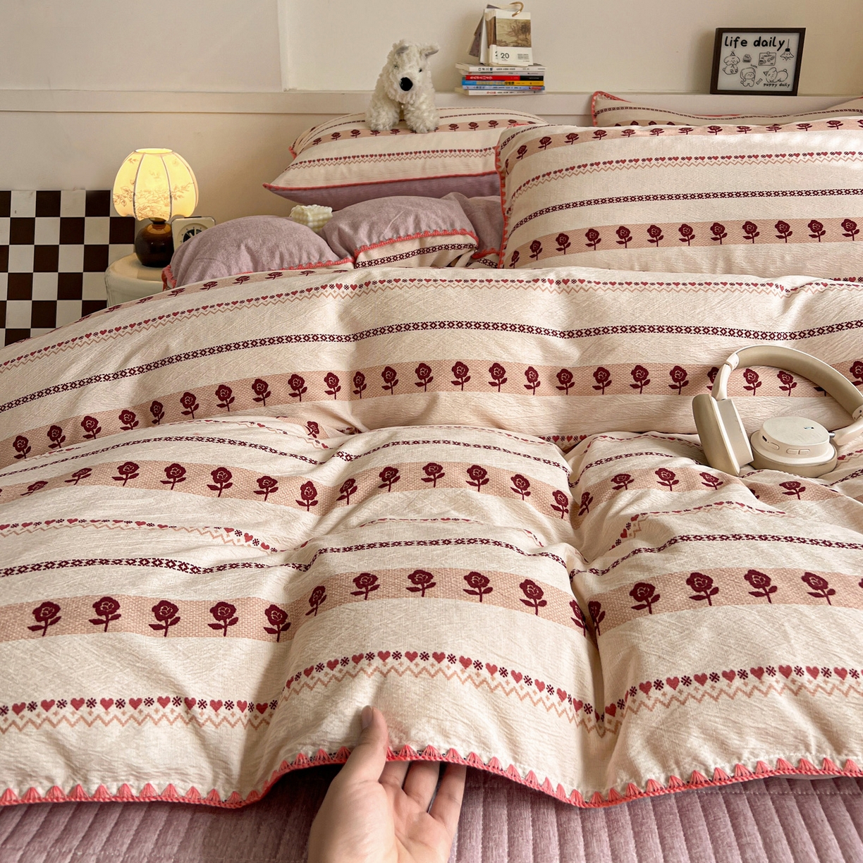 91家纺网 家纺一手货源 找家纺 富米莱（原臻工厂） 2026春夏新款色织提花贝壳边床盖床裙四件套 贝壳边-复古玫瑰