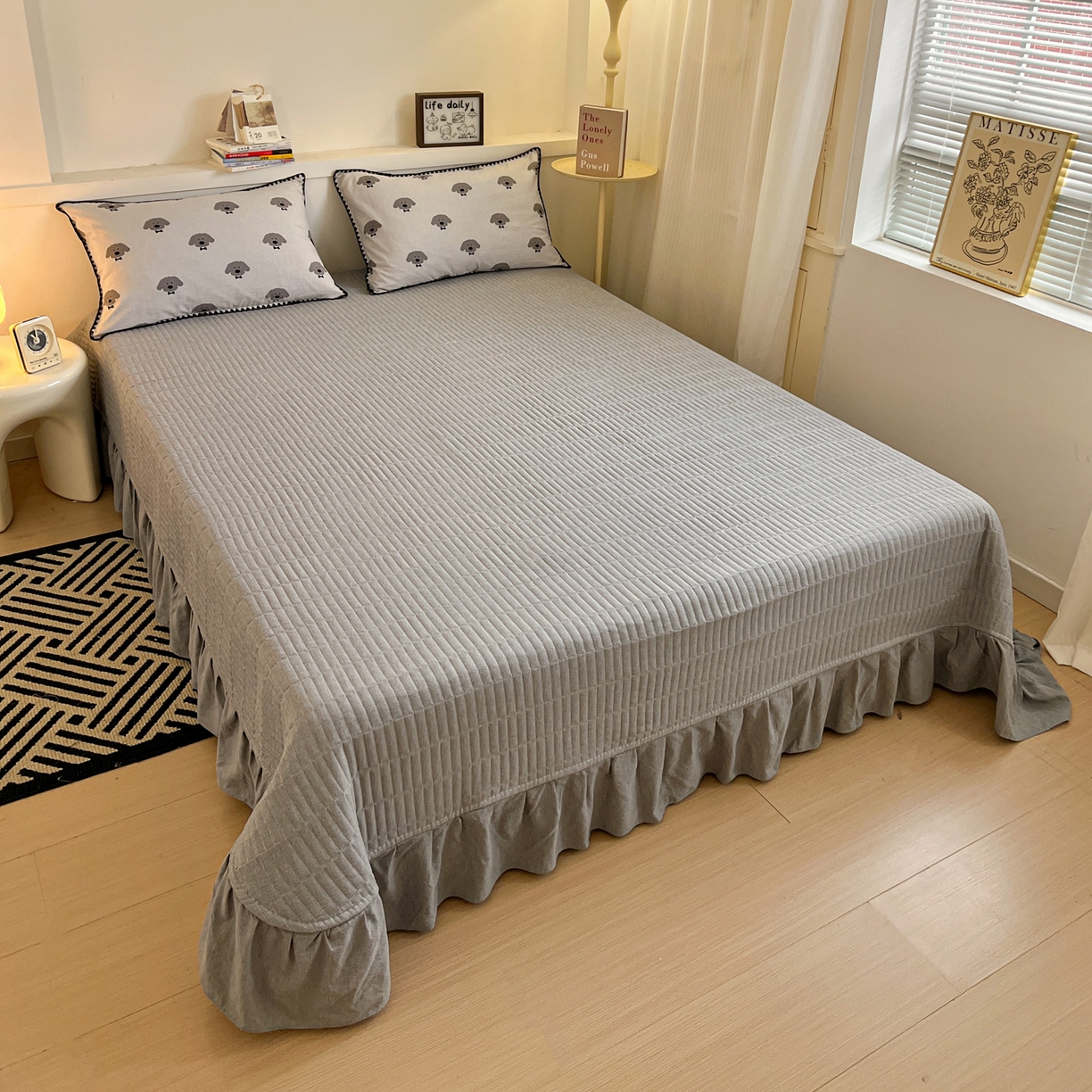 91家纺网 家纺一手货源 找家纺 富米莱（原臻工厂） 2026春夏新款色织提花贝壳边床盖床裙四件套 贝壳边-领结狗