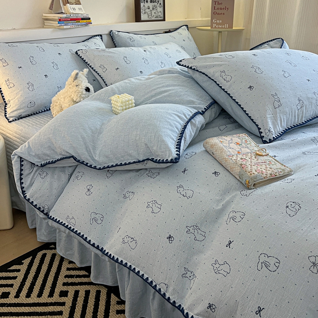 91家纺网 家纺一手货源 找家纺 富米莱（原臻工厂） 2026春夏新款色织提花贝壳边床盖床裙四件套 贝壳边-蓝小兔