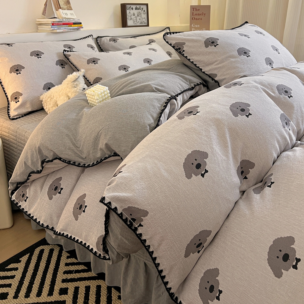 91家纺网 家纺一手货源 找家纺 富米莱（原臻工厂） 2026春夏新款色织提花贝壳边床盖床裙四件套 贝壳边-领结狗