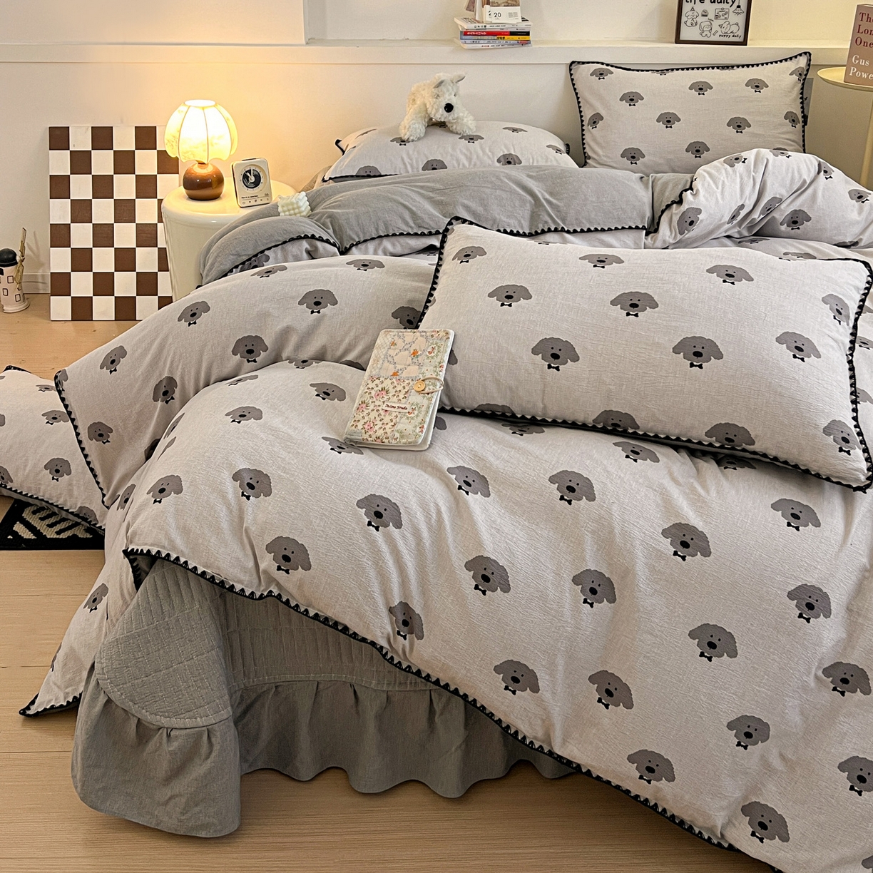 91家纺网 家纺一手货源 找家纺 富米莱（原臻工厂） 2026春夏新款色织提花贝壳边床盖床裙四件套 贝壳边-领结狗