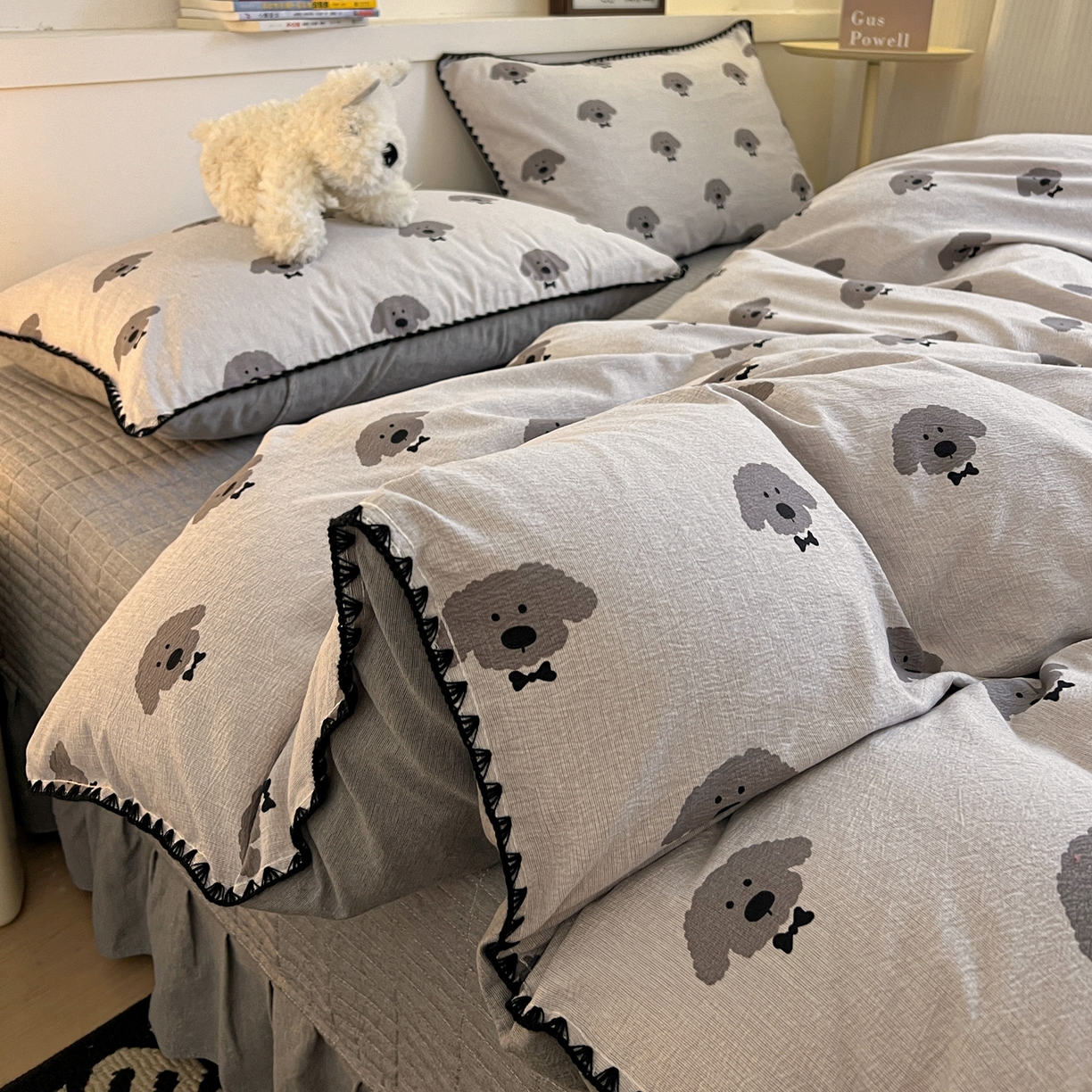 91家纺网 家纺一手货源 找家纺 富米莱（原臻工厂） 2026春夏新款色织提花贝壳边床盖床裙四件套 贝壳边-领结狗