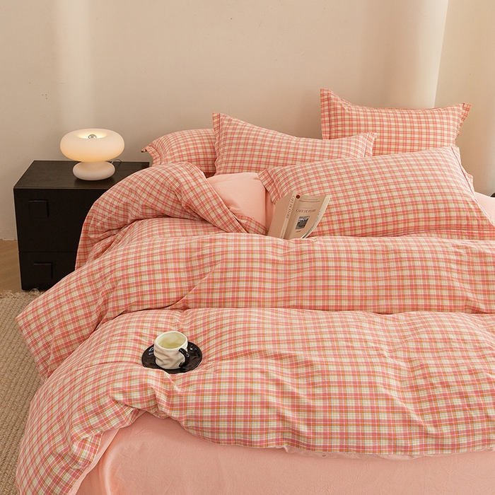 91家纺网 家纺一手货源 找家纺 喜四方 2026新款全棉色织水洗棉四件套 小城故事