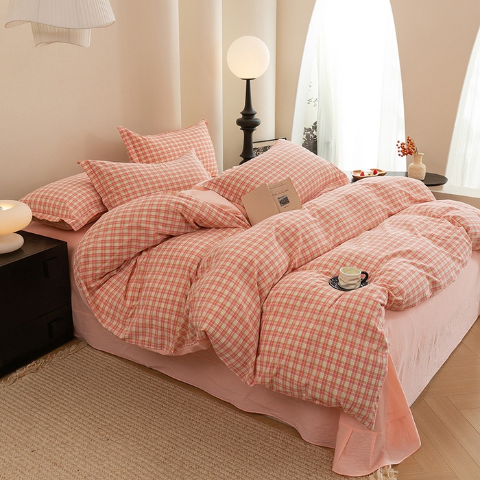 91家纺网 家纺一手货源 找家纺 喜四方 2026新款全棉色织水洗棉四件套 小城故事