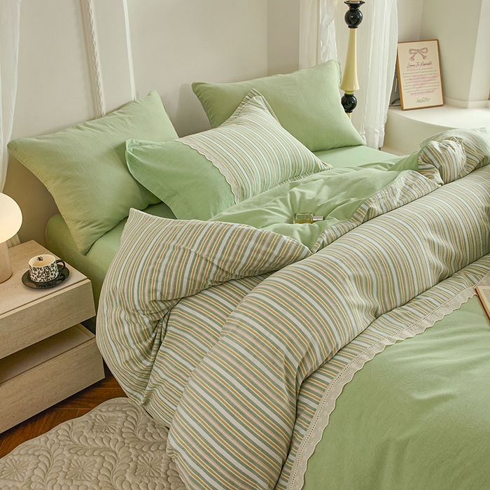 91家纺网 家纺一手货源 找家纺 喜四方 2026新款100%全棉纯棉色织水洗棉花边工艺款四件套-系列一 初恋-绿