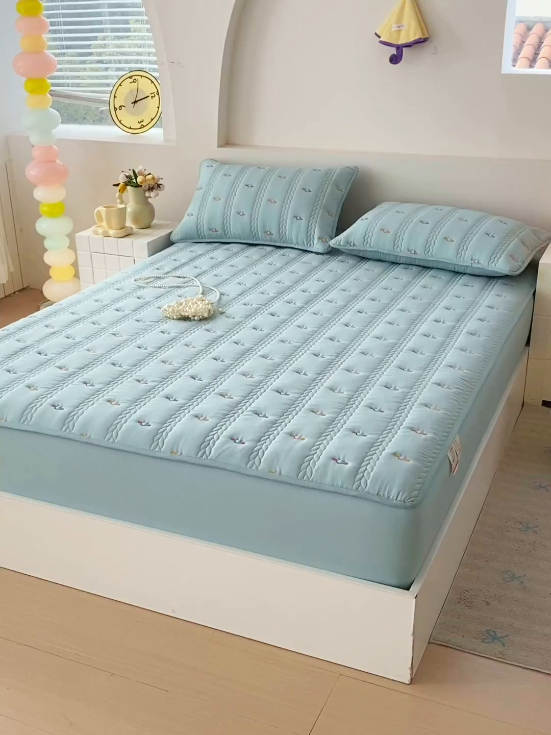 91家纺网 家纺一手货源 找家纺 （总）尊康家纺（原磊科） 2026新款奶昔棉抗菌夹棉床笠-昭岚系列