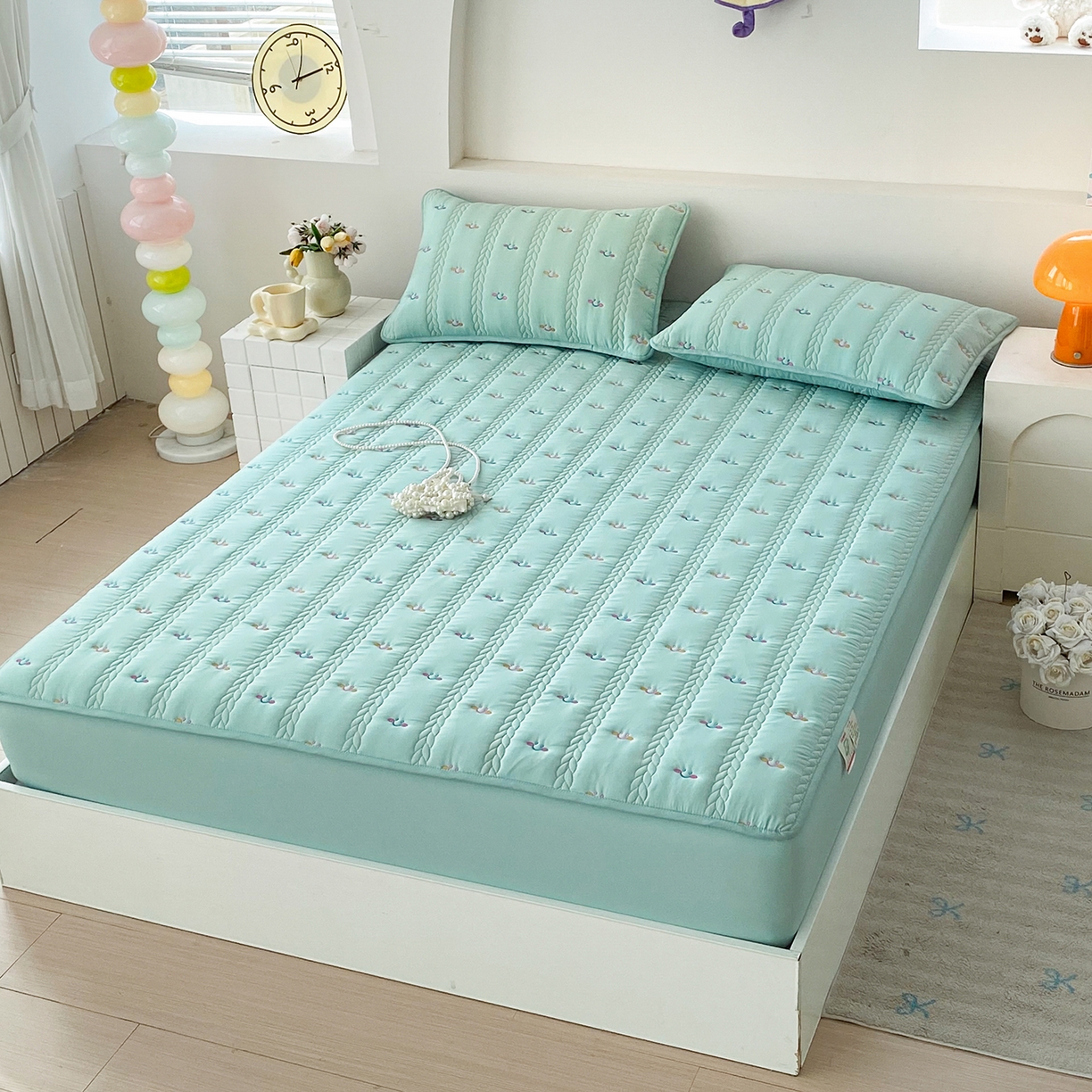 91家纺网 家纺一手货源 找家纺 尊康家纺（原磊科） 2026新款奶昔棉抗菌夹棉床笠-昭岚系列 昭岚-薄荷绿