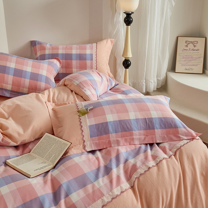 91家纺网 家纺一手货源 找家纺 喜四方 2026新款100%全棉纯棉色织水洗棉花边工艺款四件套-系列一 蜜糖-紫