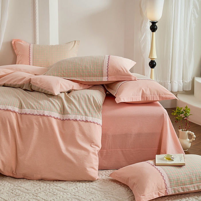 91家纺网 家纺一手货源 找家纺 喜四方 2026新款100%全棉纯棉色织水洗棉花边工艺款四件套-系列一 清禾-粉