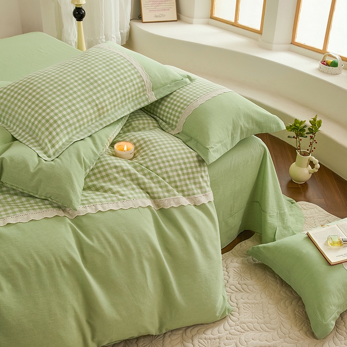 91家纺网 家纺一手货源 找家纺 喜四方 2026新款100%全棉纯棉色织水洗棉花边工艺款四件套-系列一 小欢喜-绿