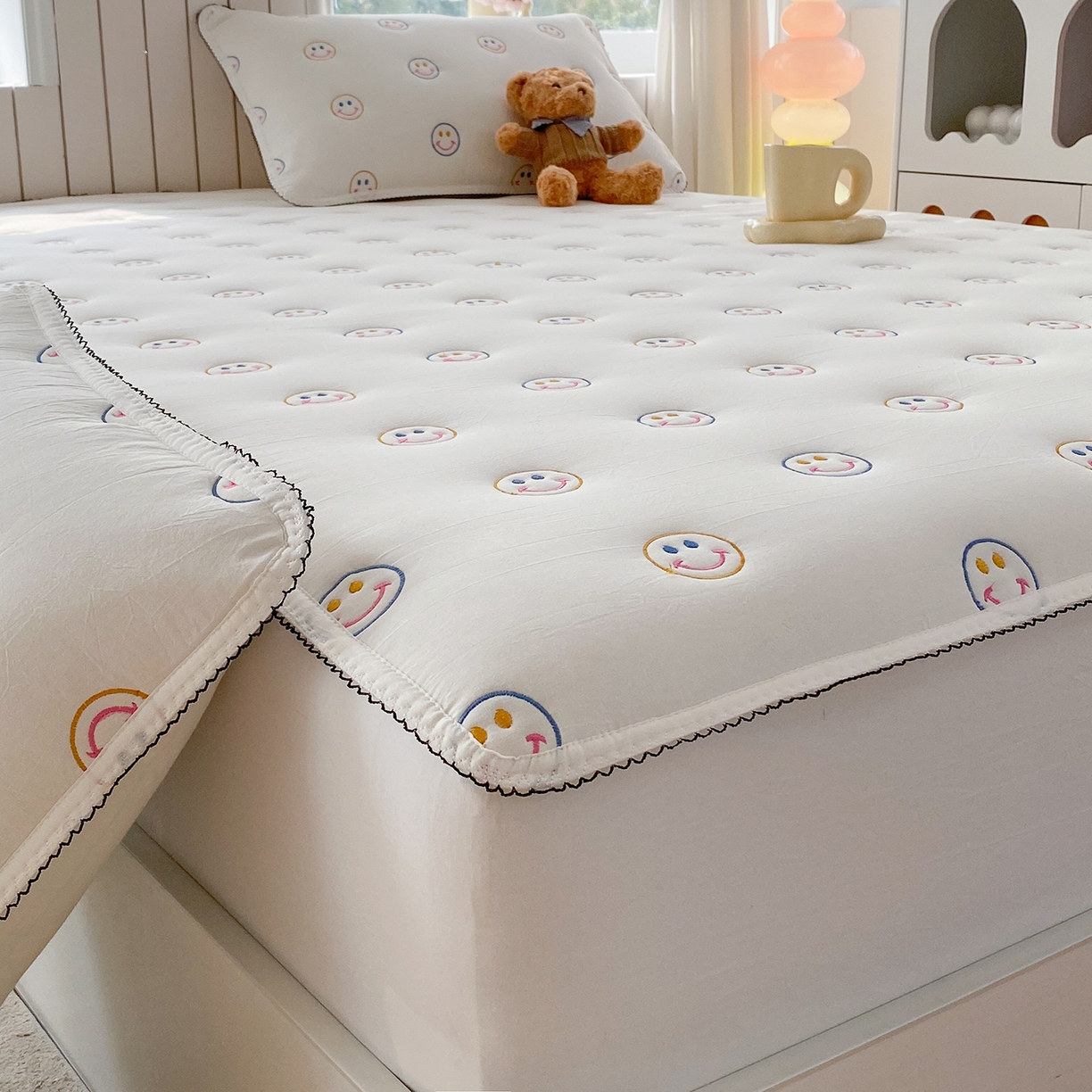 91家纺网 家纺一手货源 找家纺 尊康家纺（原磊科） 2026新款全棉水洗棉色织大豆棉床笠-艾薇儿系列 艾薇儿-珍珠白