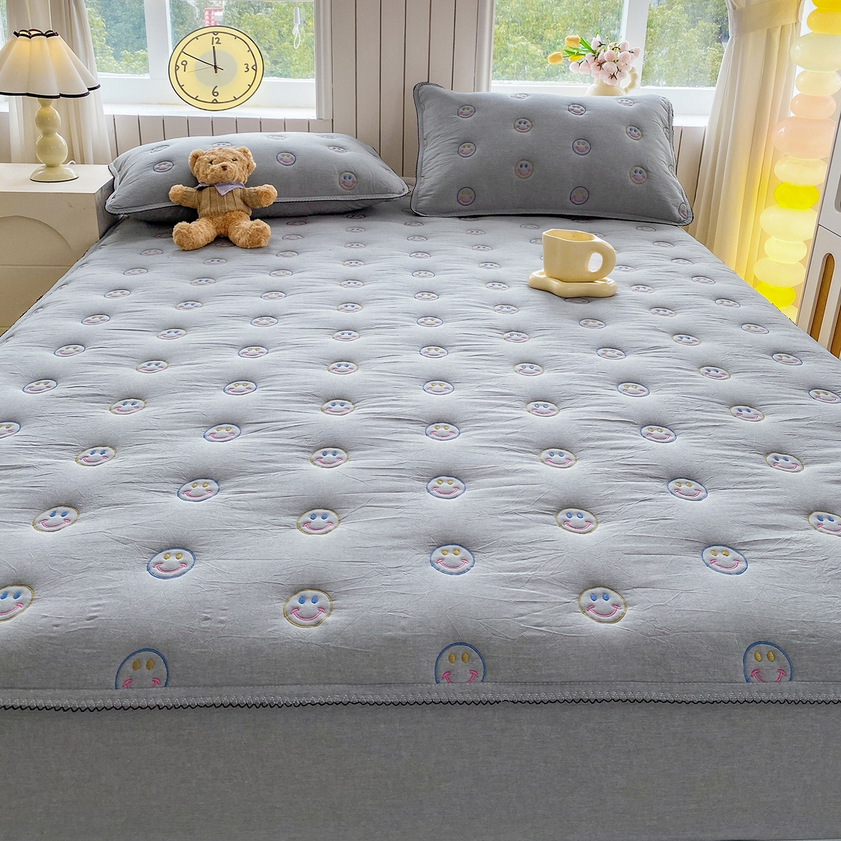 91家纺网 家纺一手货源 找家纺 尊康家纺（原磊科） 2026新款全棉水洗棉色织大豆棉床笠-艾薇儿系列 艾薇儿-绅士灰