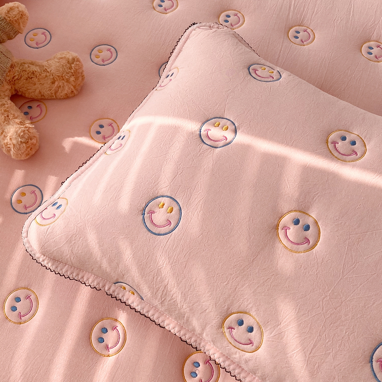 91家纺网 家纺一手货源 找家纺 （总）尊康家纺（原磊科） 2026新款全棉水洗棉色织大豆棉床笠-艾薇儿系列