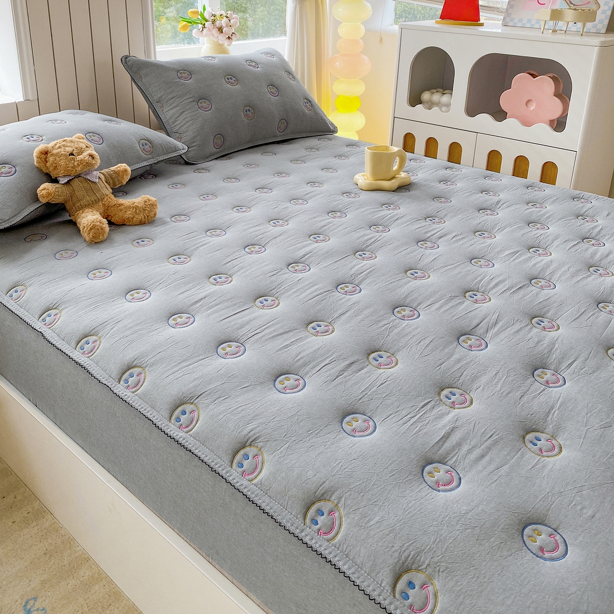 91家纺网 家纺一手货源 找家纺 尊康家纺（原磊科） 2026新款全棉水洗棉色织大豆棉床笠-艾薇儿系列 艾薇儿-绅士灰