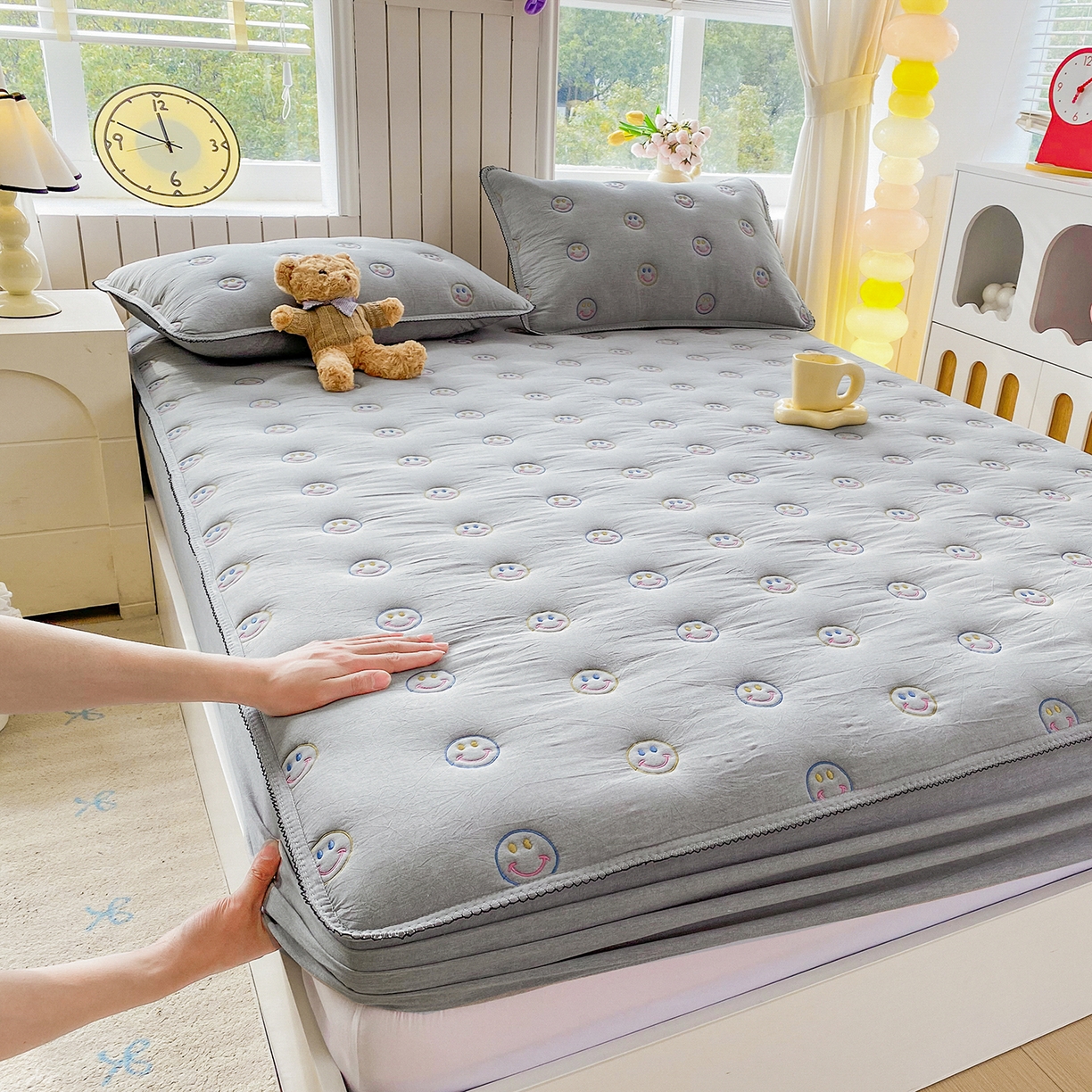 91家纺网 家纺一手货源 找家纺 尊康家纺（原磊科） 2026新款全棉水洗棉色织大豆棉床笠-艾薇儿系列 艾薇儿-绅士灰