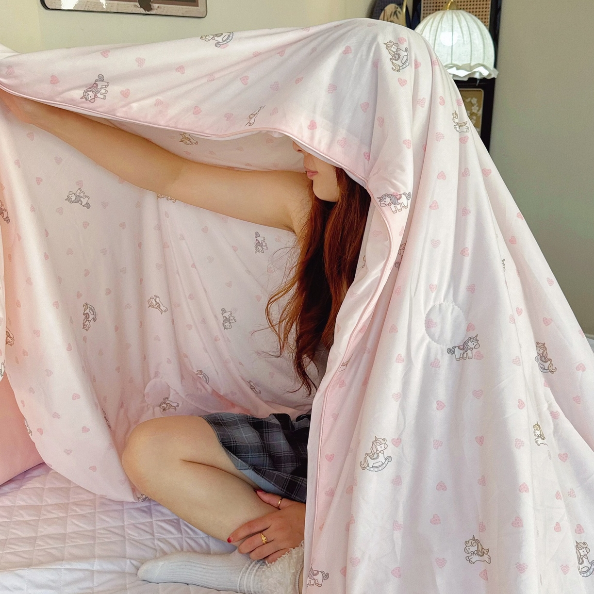 91家纺网 家纺一手货源 找家纺 兜米家居 2026春夏新款A类冰激凌凉感夏被被子被芯 爱心小马