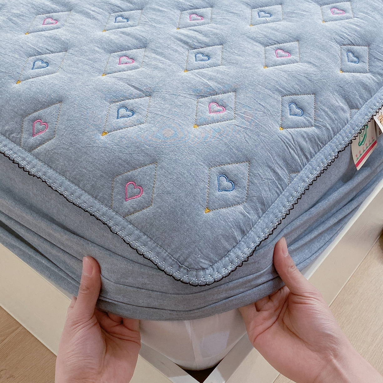 91家纺网 家纺一手货源 找家纺 尊康家纺（原磊科） 2026新款全棉水洗棉色织大豆棉床笠-心语系列 心语-天空蓝