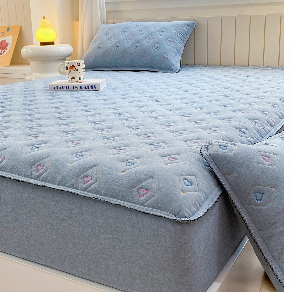 91家纺网 家纺一手货源 找家纺 尊康家纺（原磊科） 2026新款全棉水洗棉色织大豆棉床笠-心语系列 心语-天空蓝