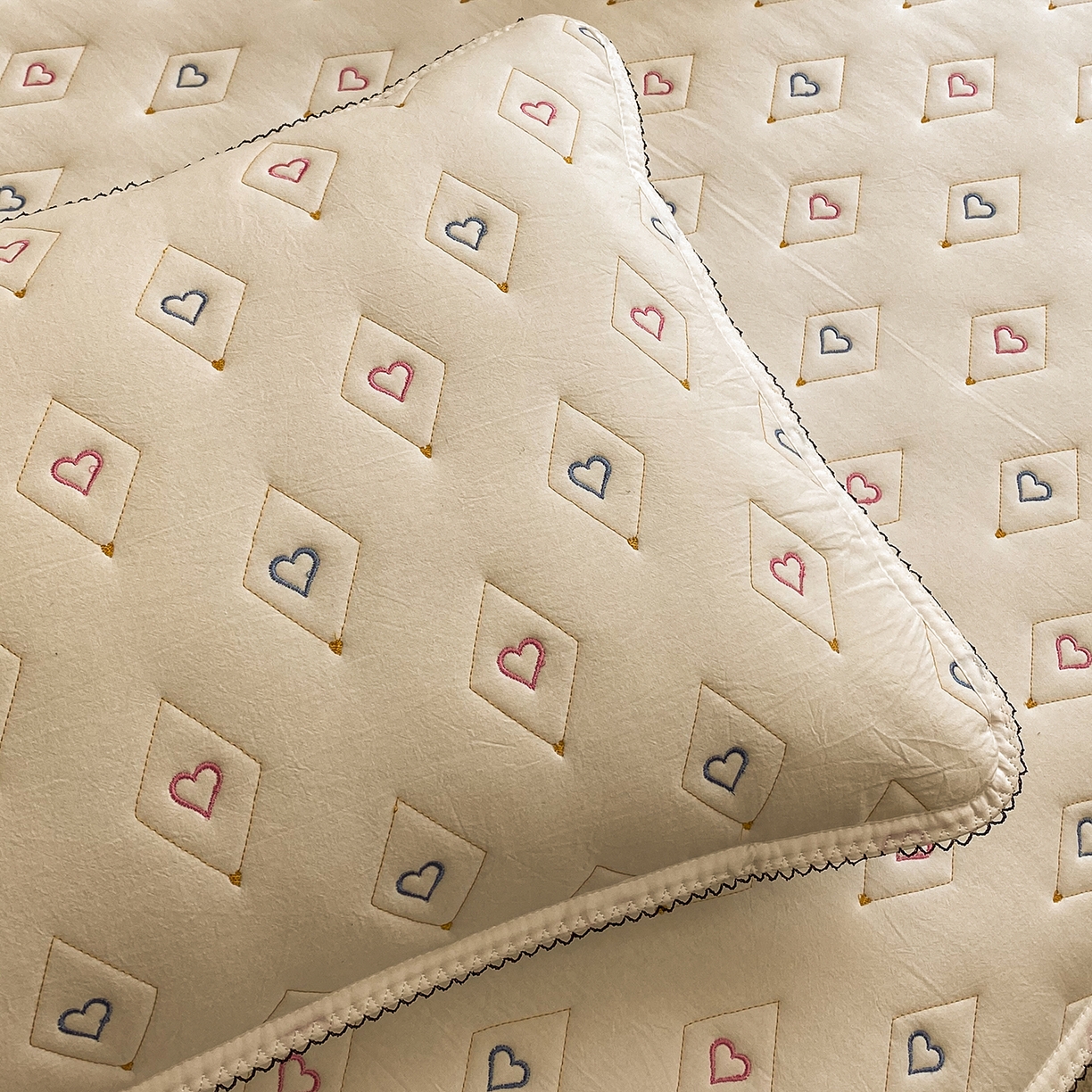 91家纺网 家纺一手货源 找家纺 尊康家纺（原磊科） 2026新款全棉水洗棉色织大豆棉床笠-心语系列 心语-香槟