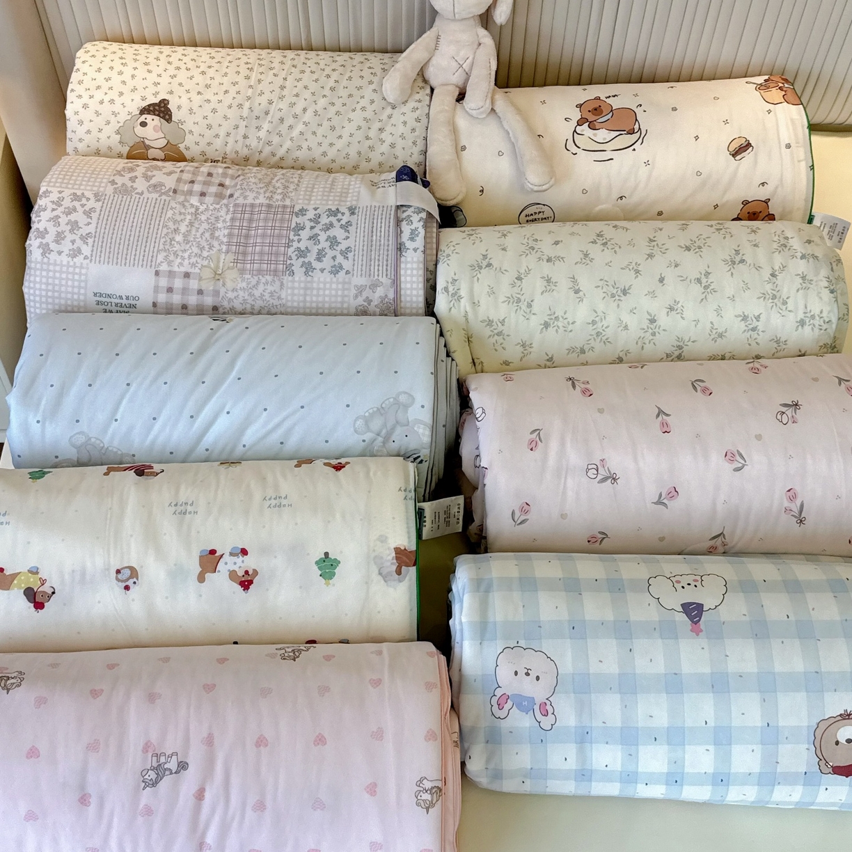 91家纺网 家纺一手货源 找家纺 兜米家居 2026春夏新款A类冰激凌凉感夏被被子被芯 拼接碎花