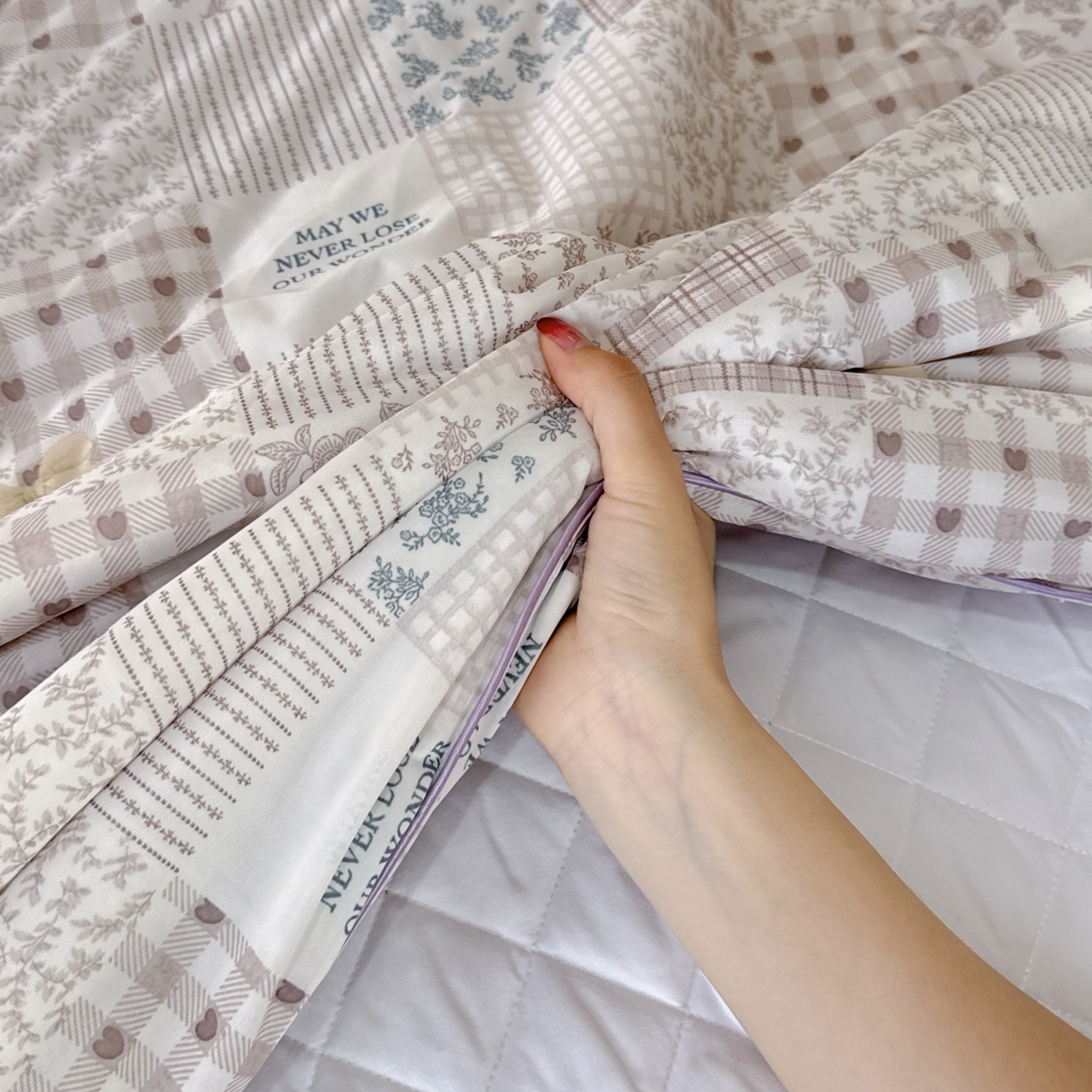 91家纺网 家纺一手货源 找家纺 兜米家居 2026春夏新款A类冰激凌凉感夏被被子被芯 拼接碎花