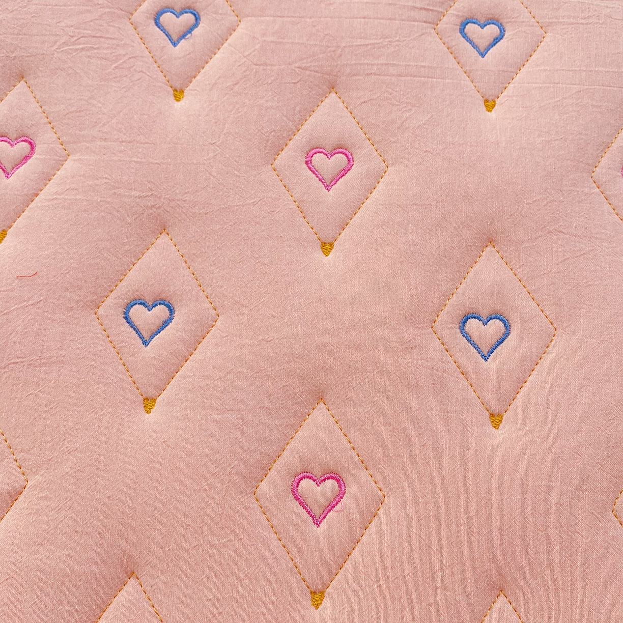 91家纺网 家纺一手货源 找家纺 尊康家纺（原磊科） 2026新款全棉水洗棉色织大豆棉床笠-心语系列 心语-粉玉