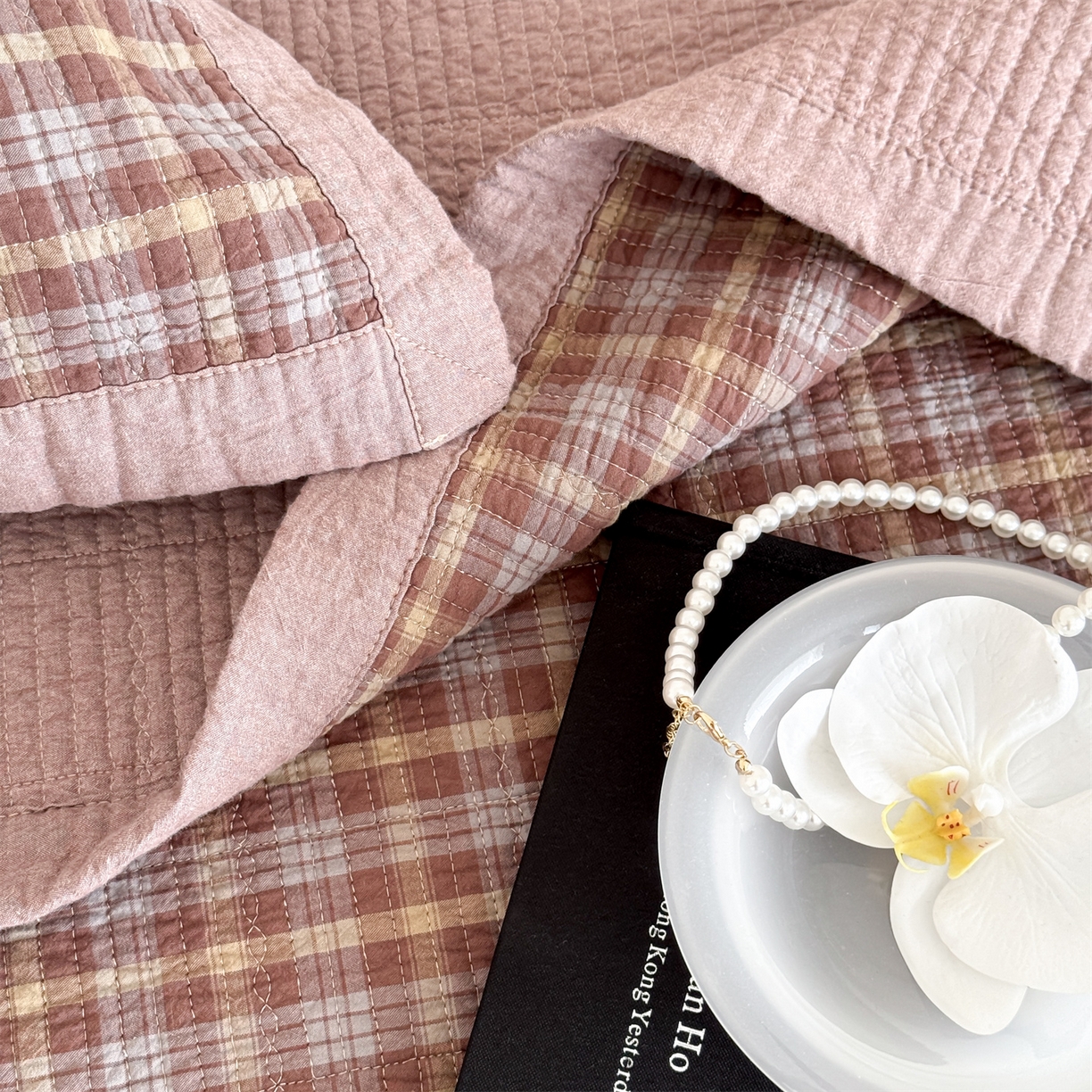 91家纺网 家纺一手货源 找家纺 床盖工厂店 2026新款双面水洗全棉填充新疆棉花床盖三件套-维尼系列 维尼咖