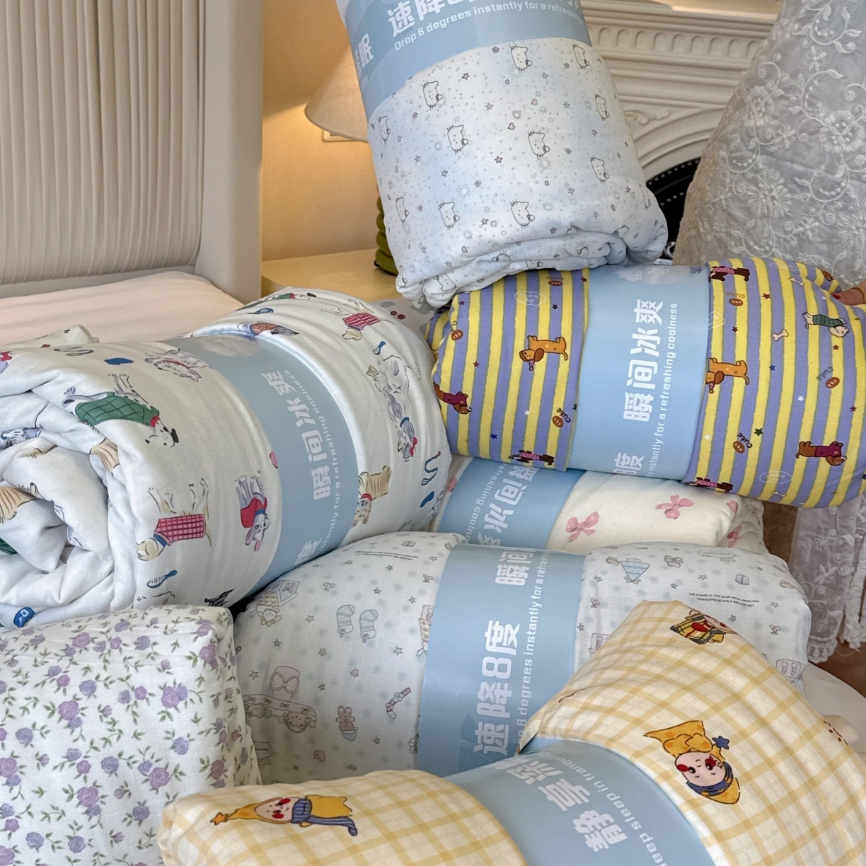 91家纺网 家纺一手货源 找家纺 兜米家居 2026春夏新款小红书热销款有氧全棉纯棉双层纱双感冰纱被夏凉被被子被芯 组合图仅供参考