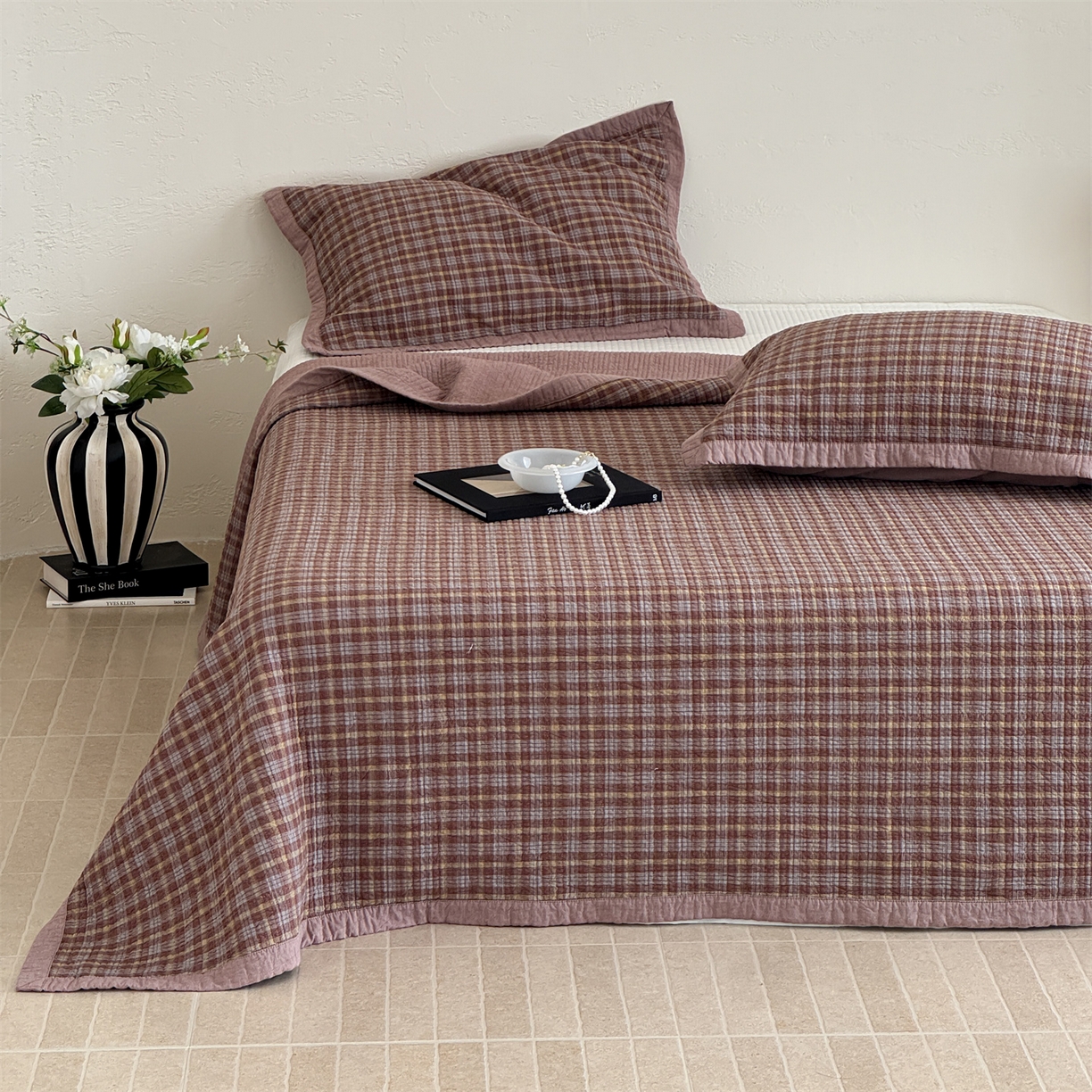 91家纺网 家纺一手货源 找家纺 床盖工厂店 2026新款双面水洗全棉填充新疆棉花床盖三件套-维尼系列 维尼咖