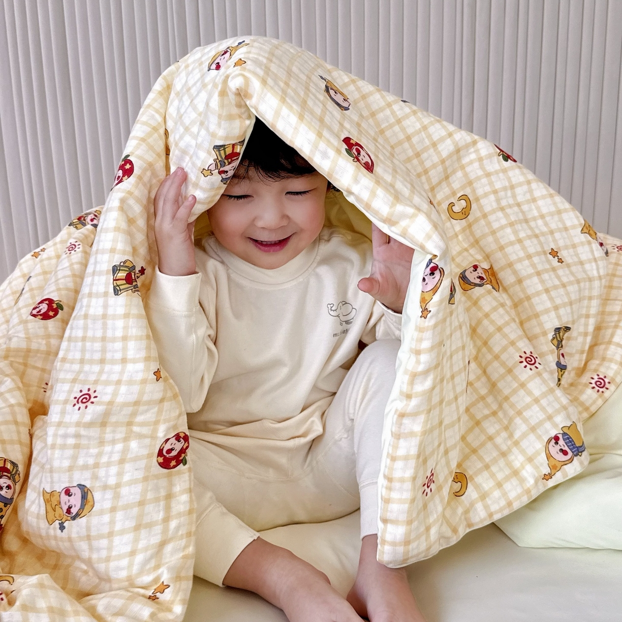 91家纺网 家纺一手货源 找家纺 兜米家居 2026春夏新款小红书热销款有氧全棉纯棉双层纱双感冰纱被夏凉被被子被芯 小星星