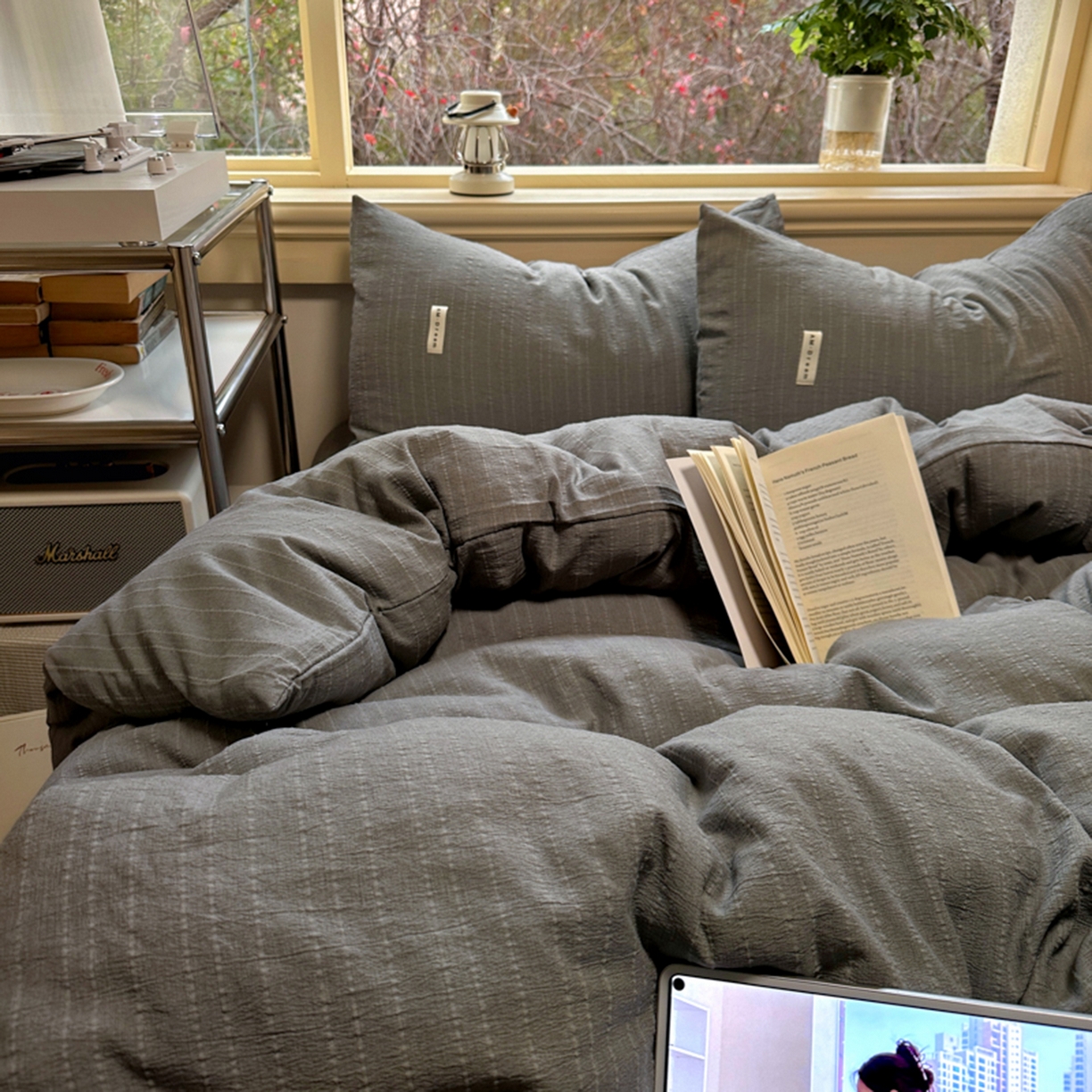 91家纺网 家纺一手货源 找家纺 阿曼达 2026新款简约素色亚麻风纯色无印四件套-素然 素然-烟灰