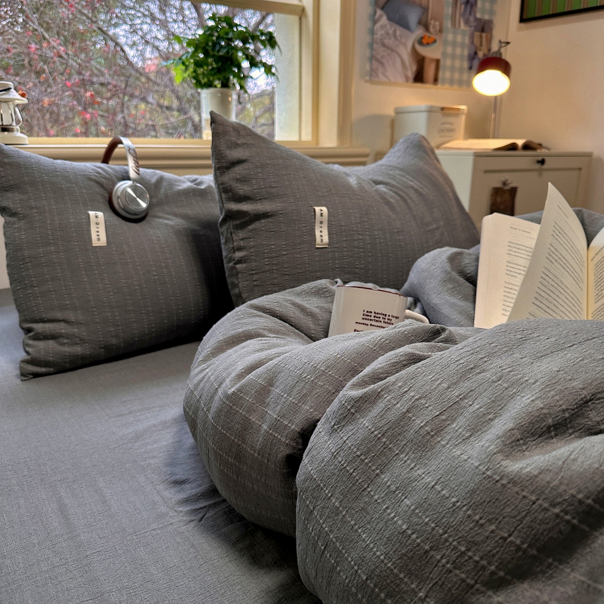 91家纺网 家纺一手货源 找家纺 阿曼达 2026新款简约素色亚麻风纯色无印四件套-素然 素然-烟灰