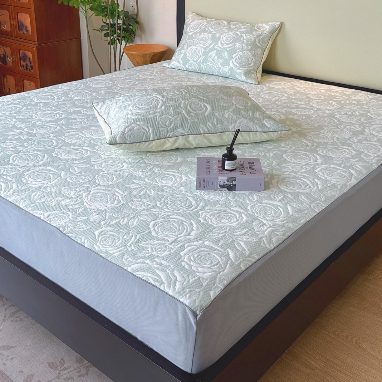 91家纺网 家纺一手货源 找家纺 （总）兜米家居 2026春夏新款韩国冷感科技PE软凉席垫三件套【床笠款】