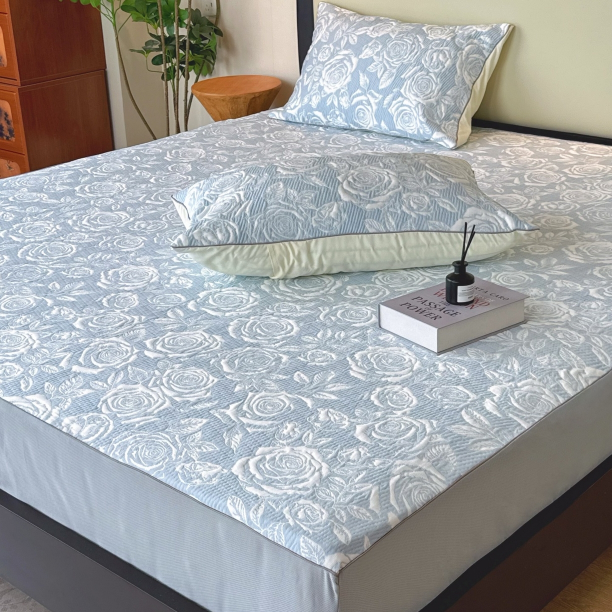 兜米家居 2026春夏新款韩国冷感科技PE软凉席垫三件套【床笠款】 床笠款～玫瑰蓝