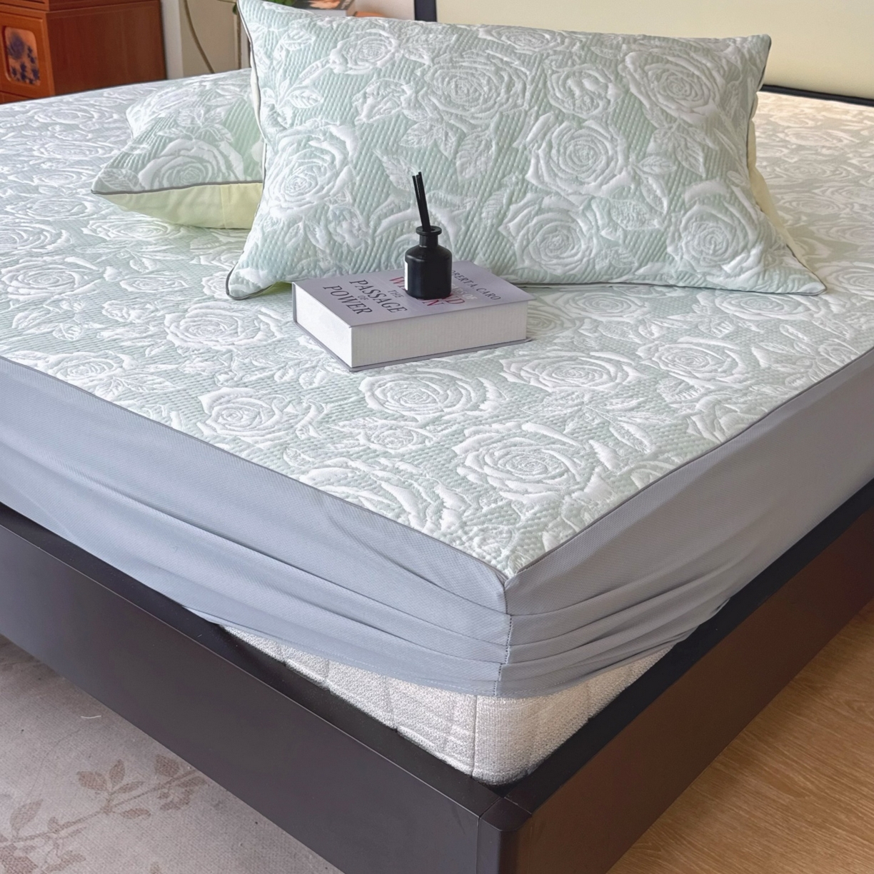 91家纺网 家纺一手货源 找家纺 兜米家居 2026春夏新款韩国冷感科技PE软凉席垫三件套【床笠款】 床笠款～玫瑰绿