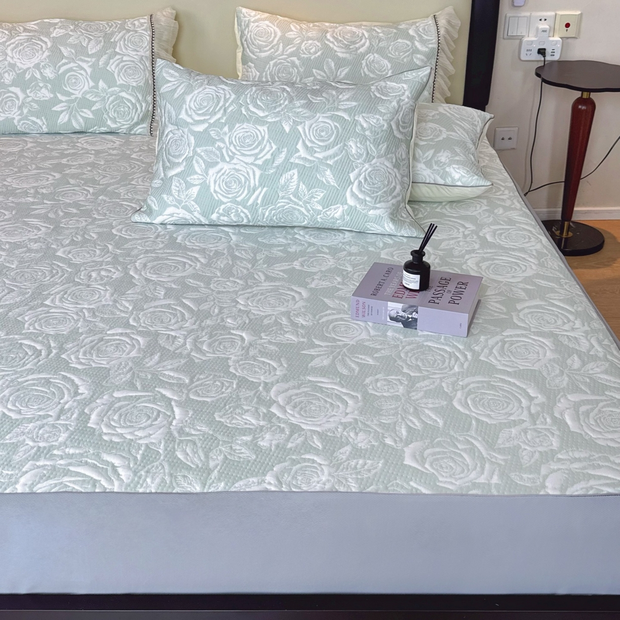 91家纺网 家纺一手货源 找家纺 兜米家居 2026春夏新款韩国冷感科技PE软凉席垫三件套【床笠款】 床笠款～玫瑰绿