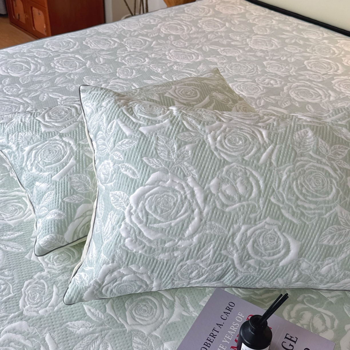 91家纺网 家纺一手货源 找家纺 兜米家居 2026春夏新款韩国冷感科技PE软凉席垫三件套【床笠款】 床笠款～玫瑰绿