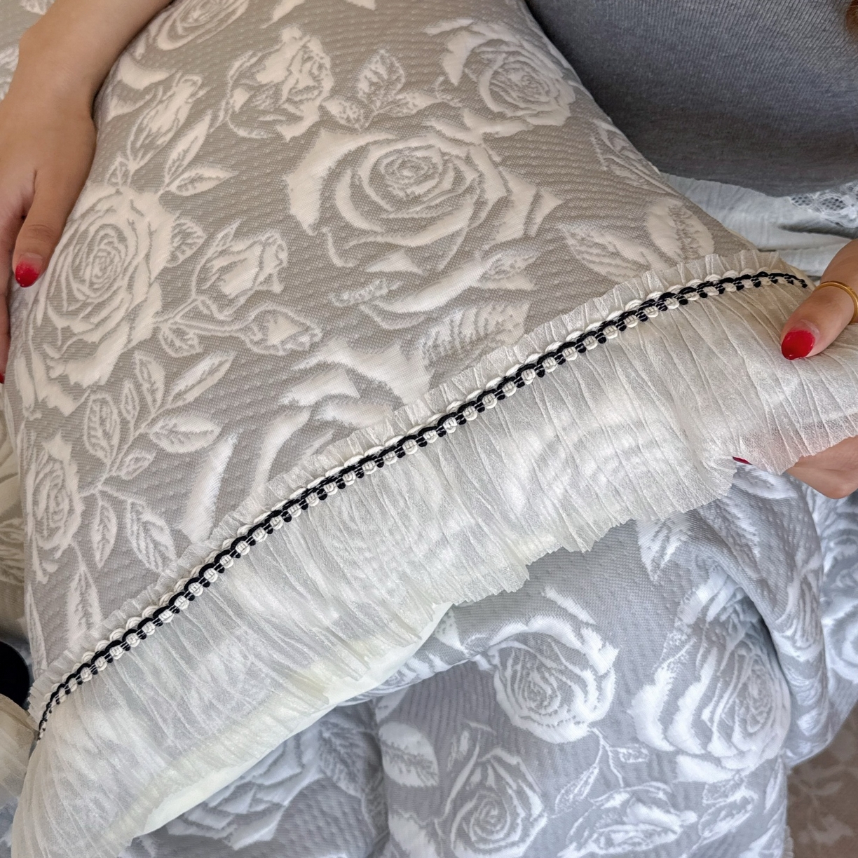 91家纺网 家纺一手货源 找家纺 兜米家居 2026春夏新款韩国冷感科技PE软凉席垫【床裙款】 床裙款-玫瑰灰