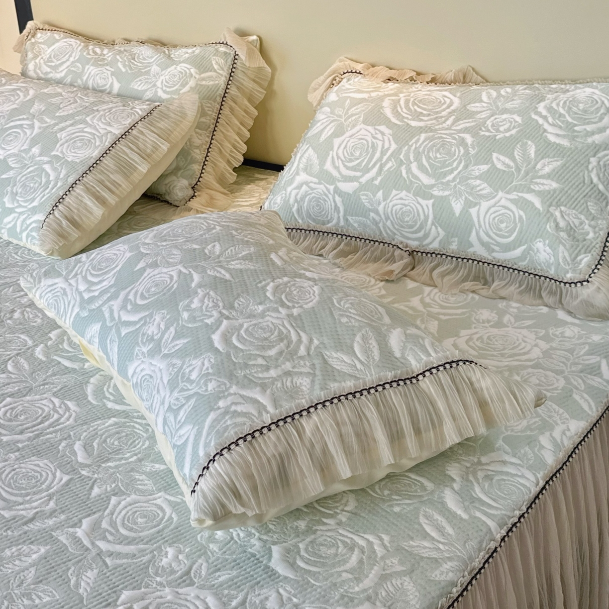 91家纺网 家纺一手货源 找家纺 兜米家居 2026春夏新款韩国冷感科技PE软凉席垫【床裙款】 床裙款-玫瑰绿